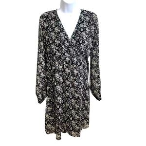 MNG Suit Black Gray Floral Sheer Overlay Dress Size 6 US Lining 3/4 Sleeve